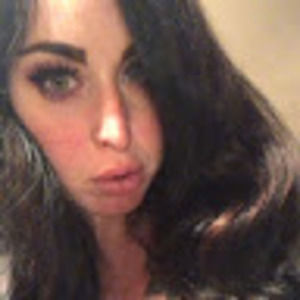 Meet your Posher, Dee